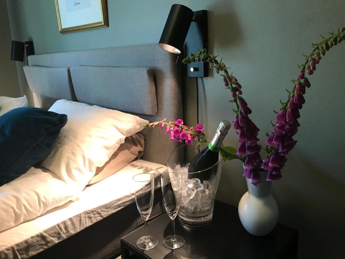 Hasse Pa Sjoekanten Hotell & Restaurang Jönköping 외부 사진