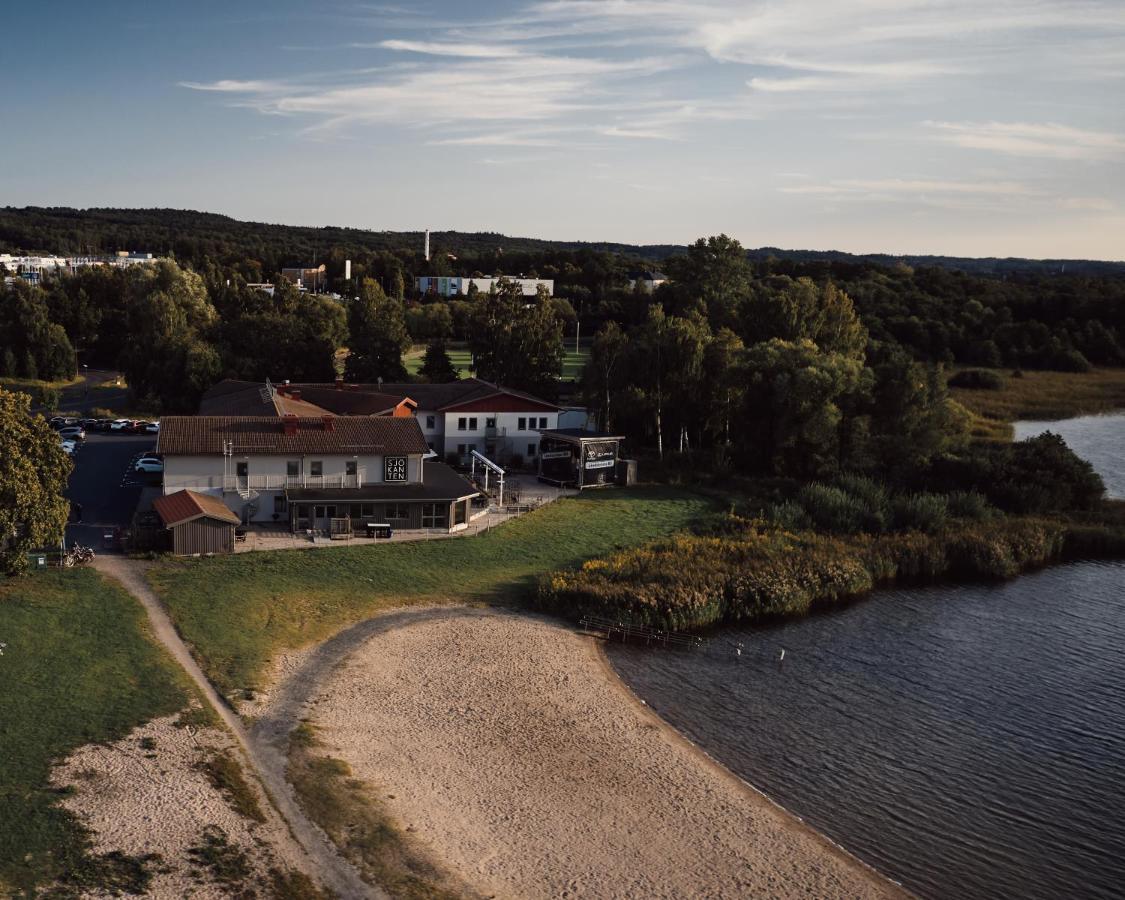 Hasse Pa Sjoekanten Hotell & Restaurang Jönköping 외부 사진