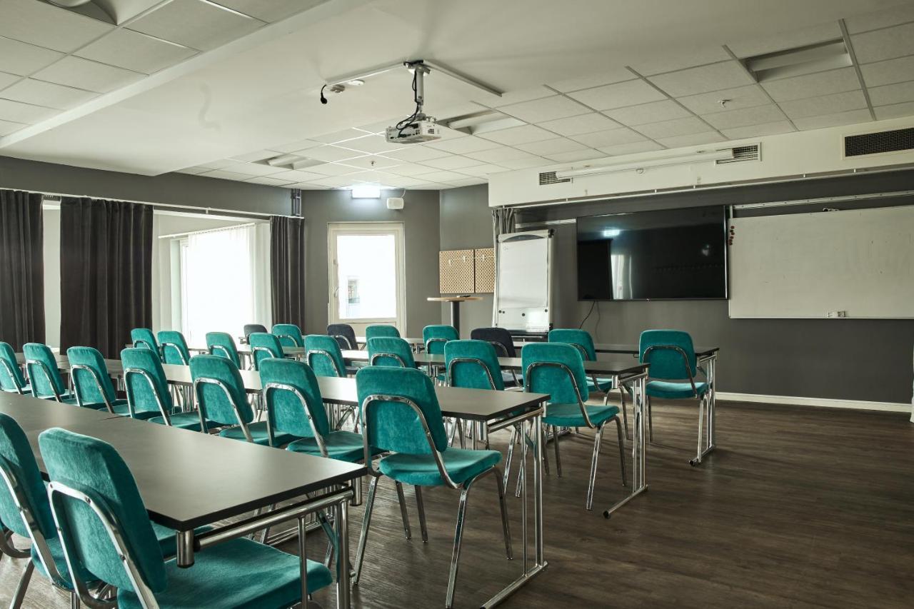Hasse Pa Sjoekanten Hotell & Restaurang Jönköping 외부 사진