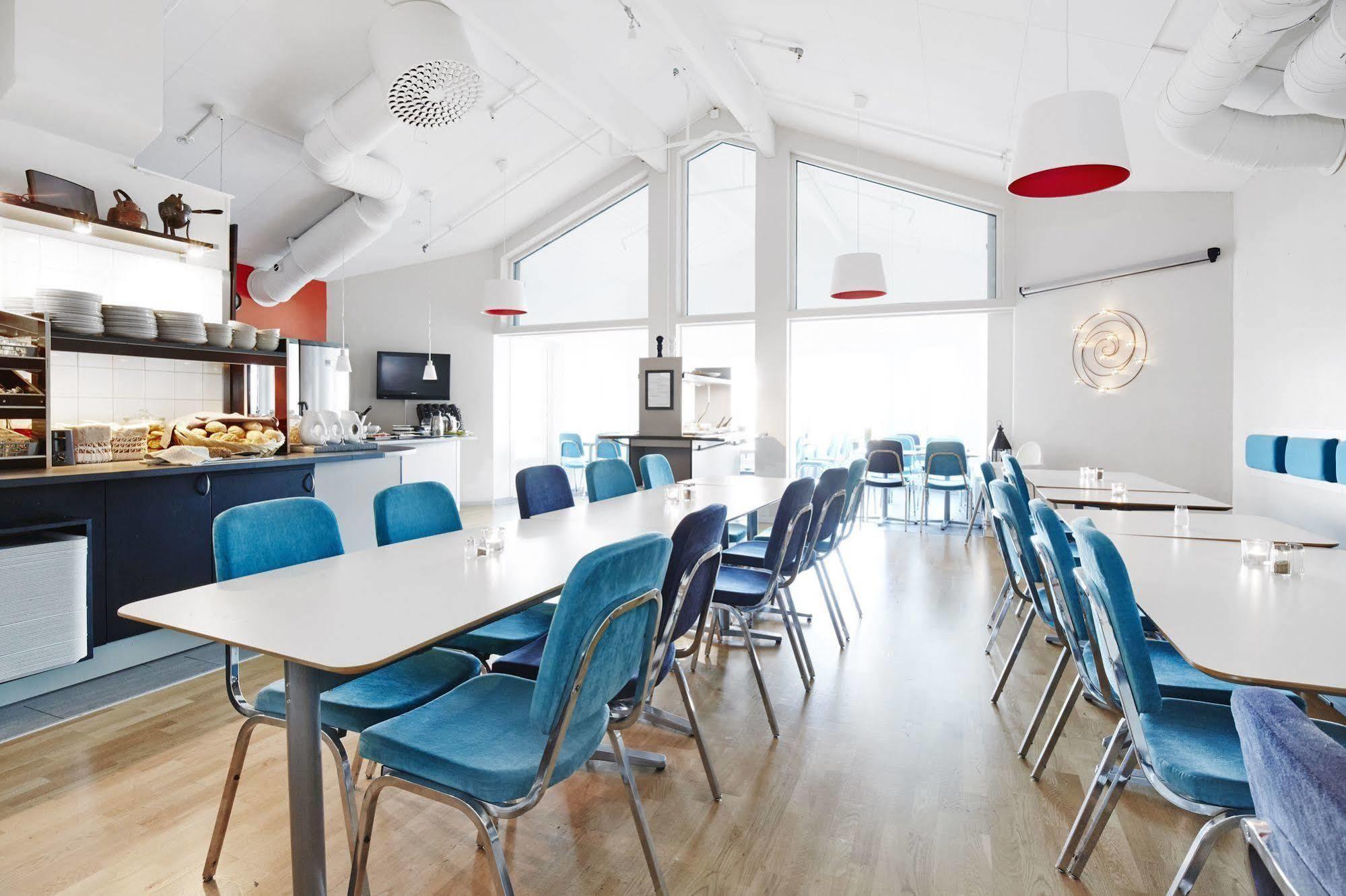 Hasse Pa Sjoekanten Hotell & Restaurang Jönköping 외부 사진